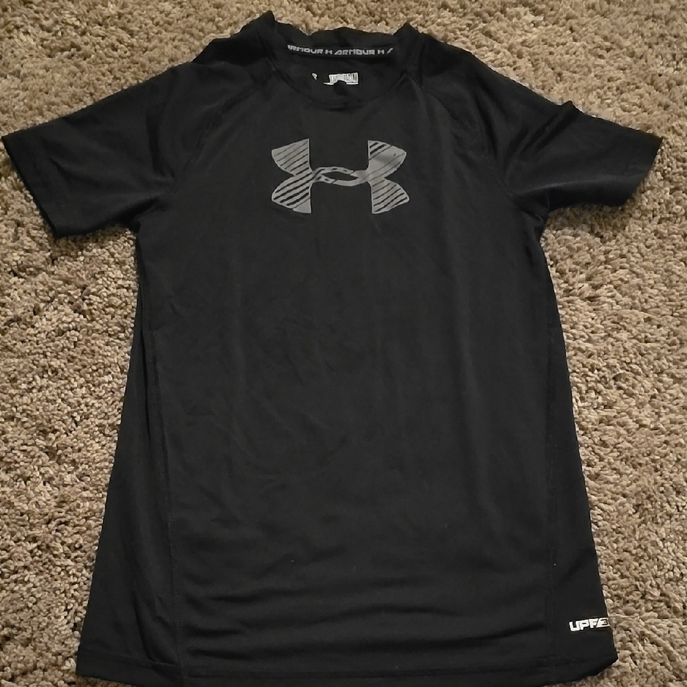 Under Armour Black T-Shirt